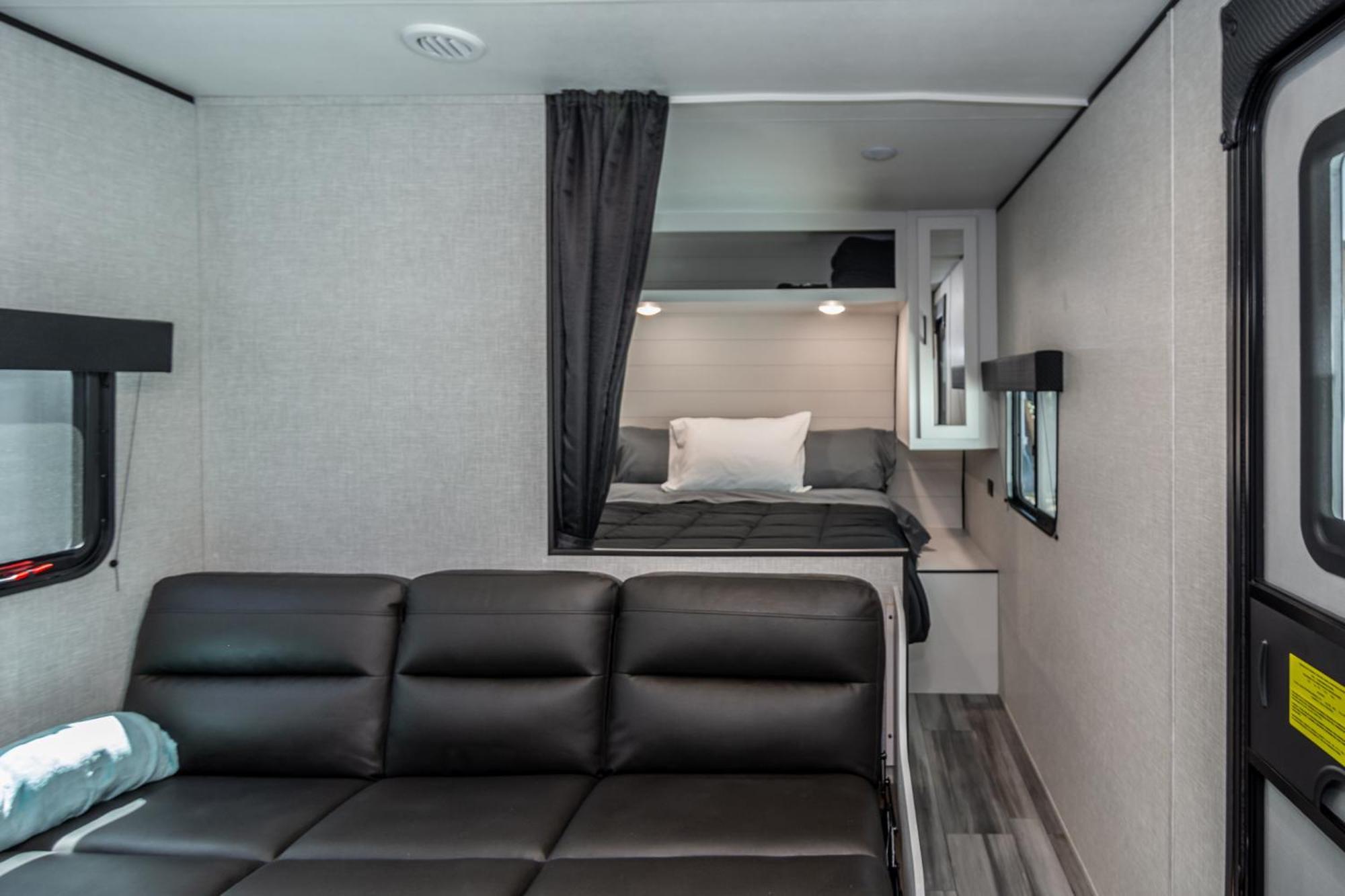 Chic Rv Retreat, Stunning Yard In Roseburg酒店 外观 照片